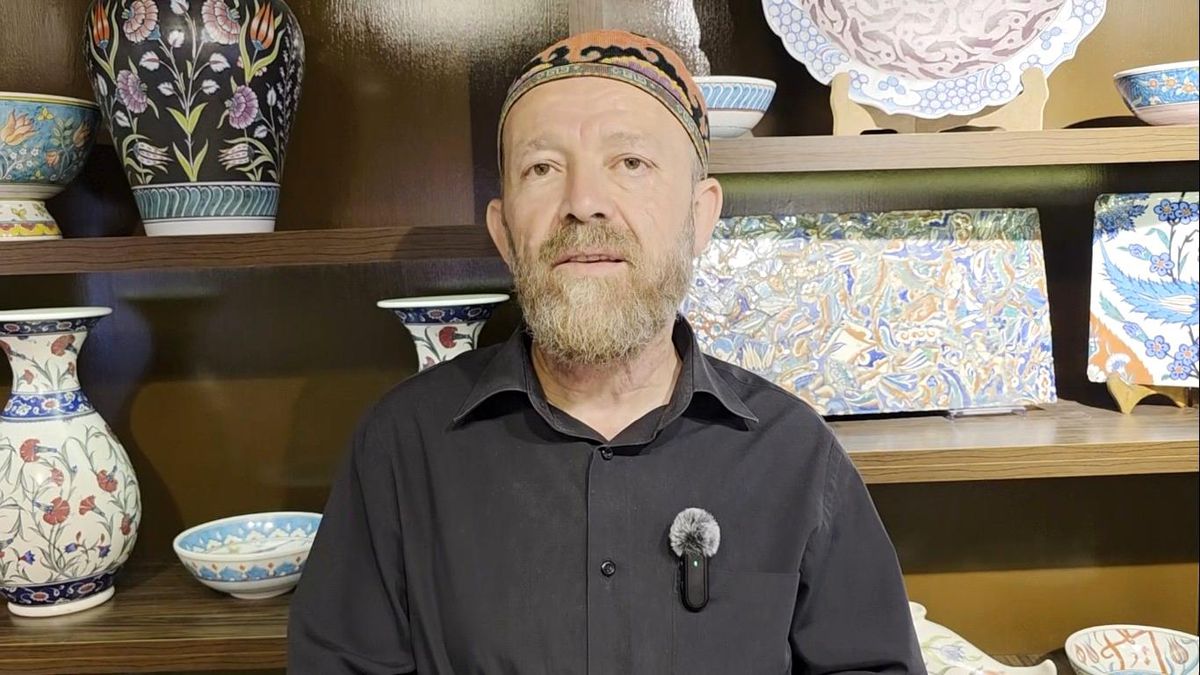 Duayen çini ustası İsmail Yiğit: 'Çini, Türk-İslam sanatlarının zirvesine çıkacaktır'