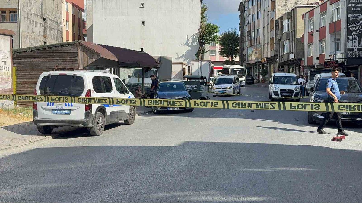 Esenyurt'ta silahlı saldırı: 2 yaralı