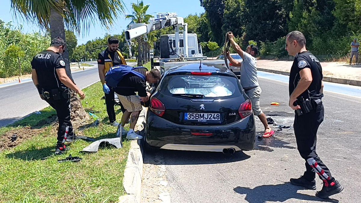Evlilik teklifine giderken kaza yaptı, yüzük ve çiçeği bulmadan hastaneye gitmedi