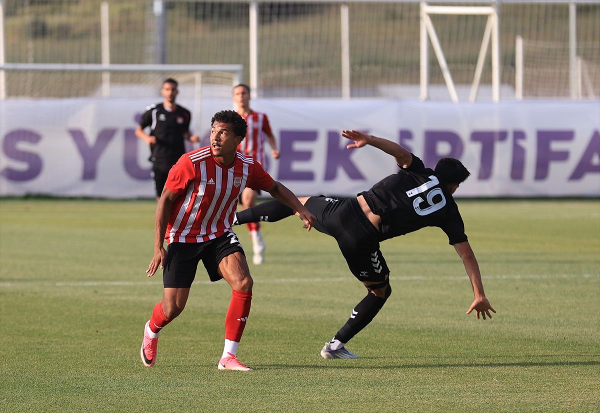 Erzurumspor FK, Al-Arabi'yi 3-1 Mağlup Etti