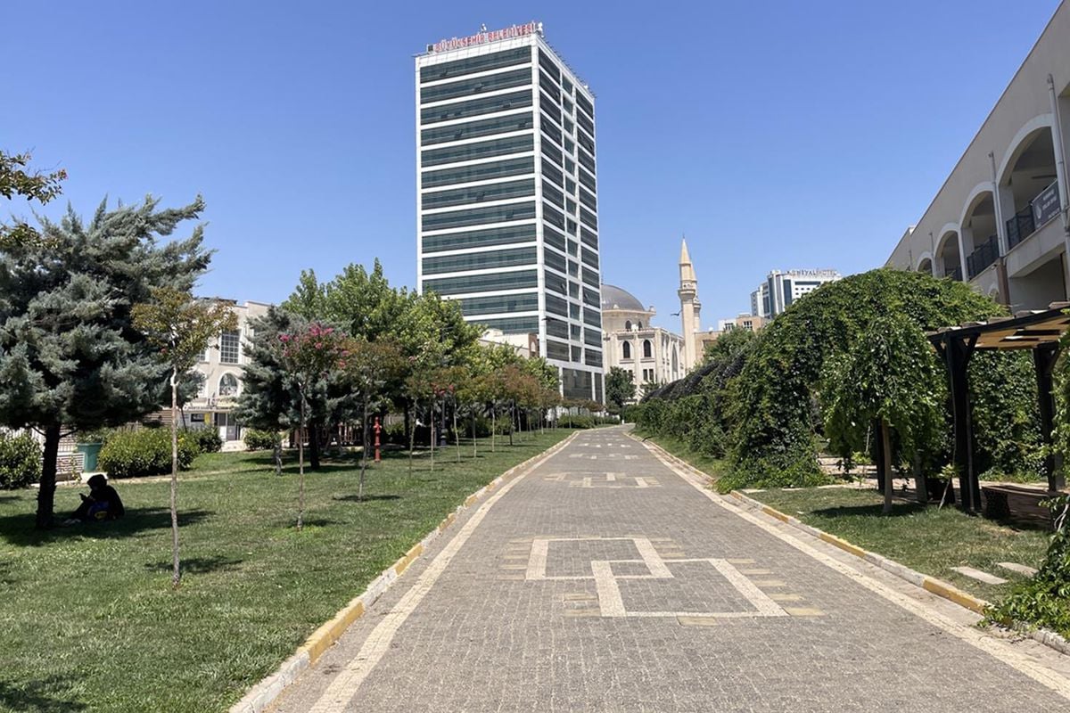Gaziantep ve Şanlıurfa'da sıcak hava etkili oluyor
