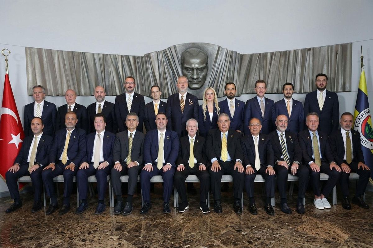 Fenerbahçe Futbol A.Ş'nin yeni yönetim kadrosu belli oldu! Mahmut Uslu kararı
