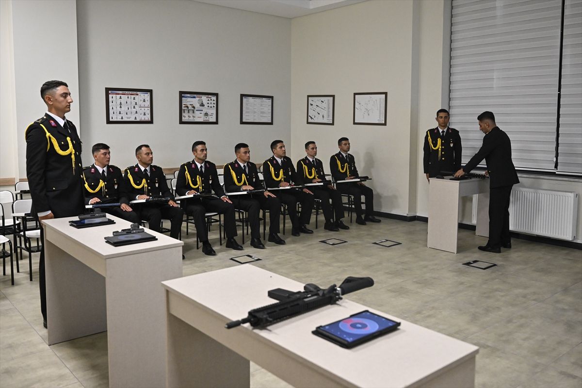 Jandarma ve Sahil Güvenlik Akademisi'ne başvurular başladı