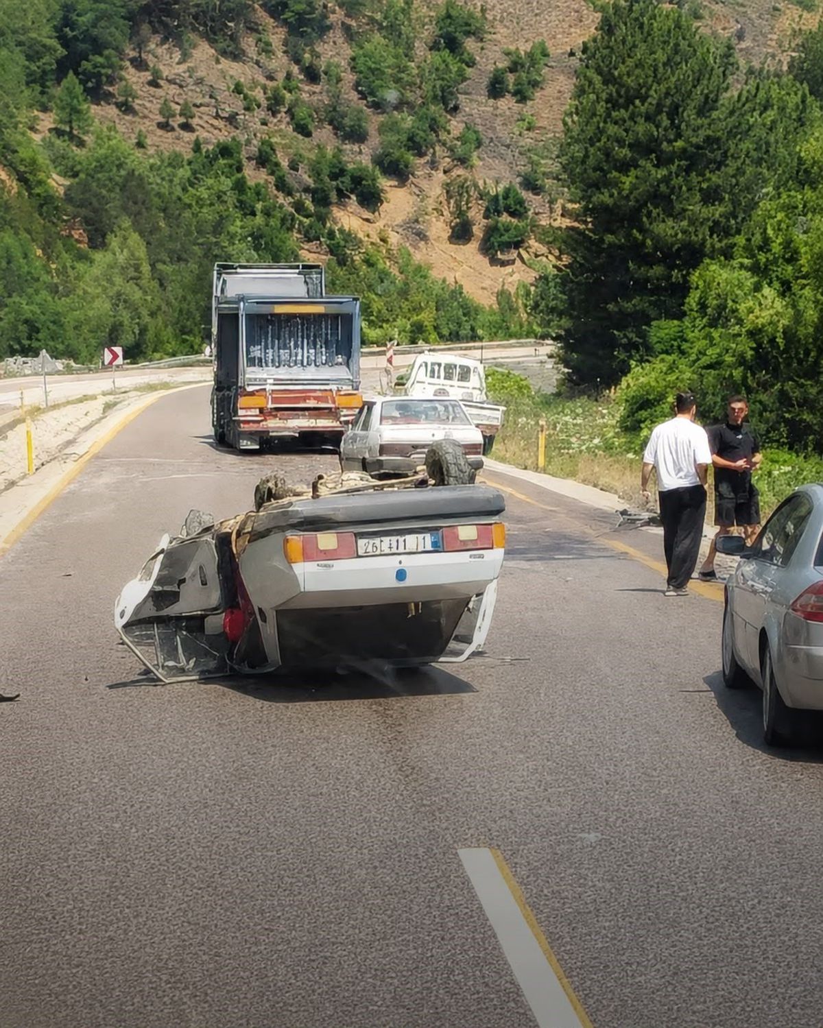 Kastamonu'da İki Otomobil Çarpıştı: 3 Yaralı