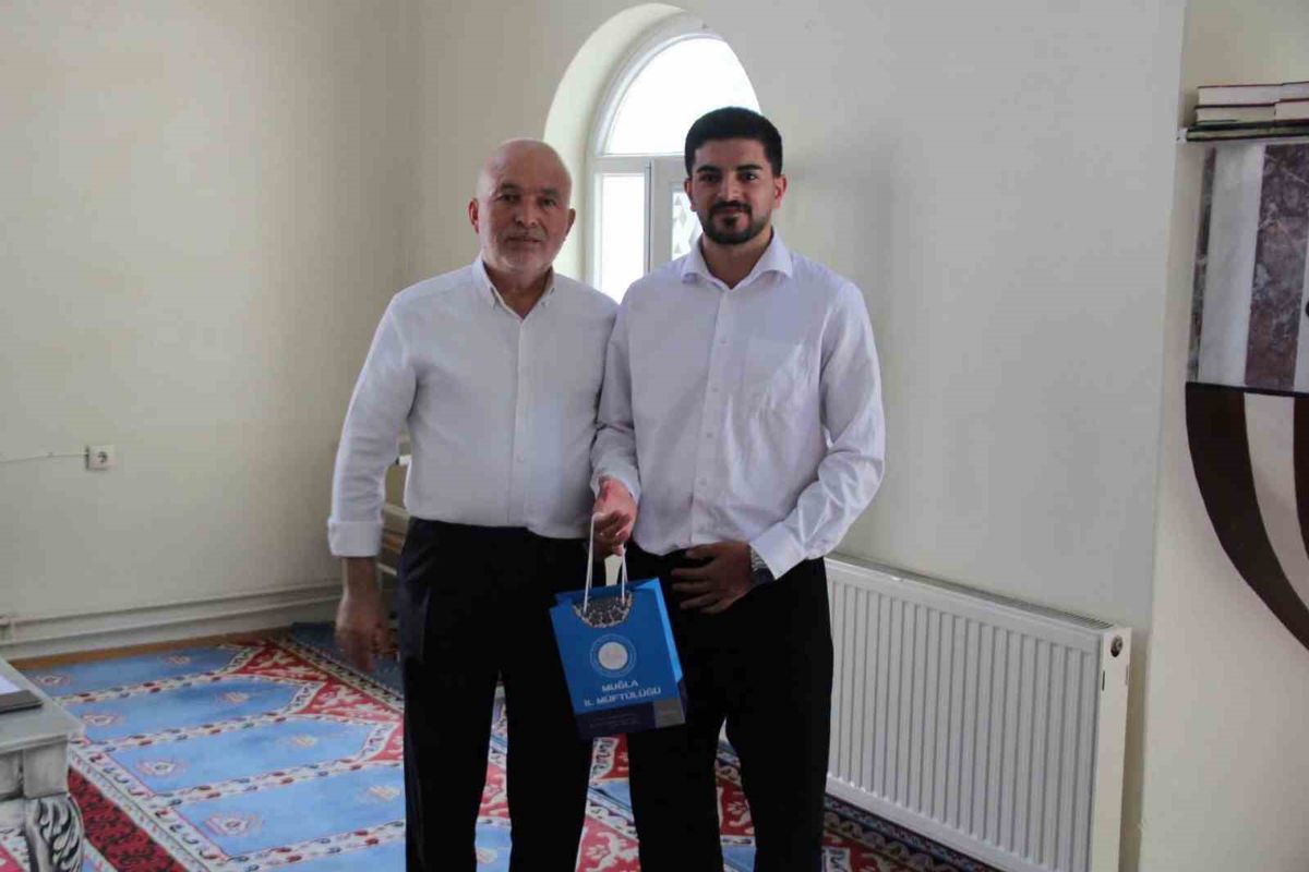 Köyceğizli İmam Miraç Talay, Etkili Hutbe Sunumunda Muğla Birincisi Oldu