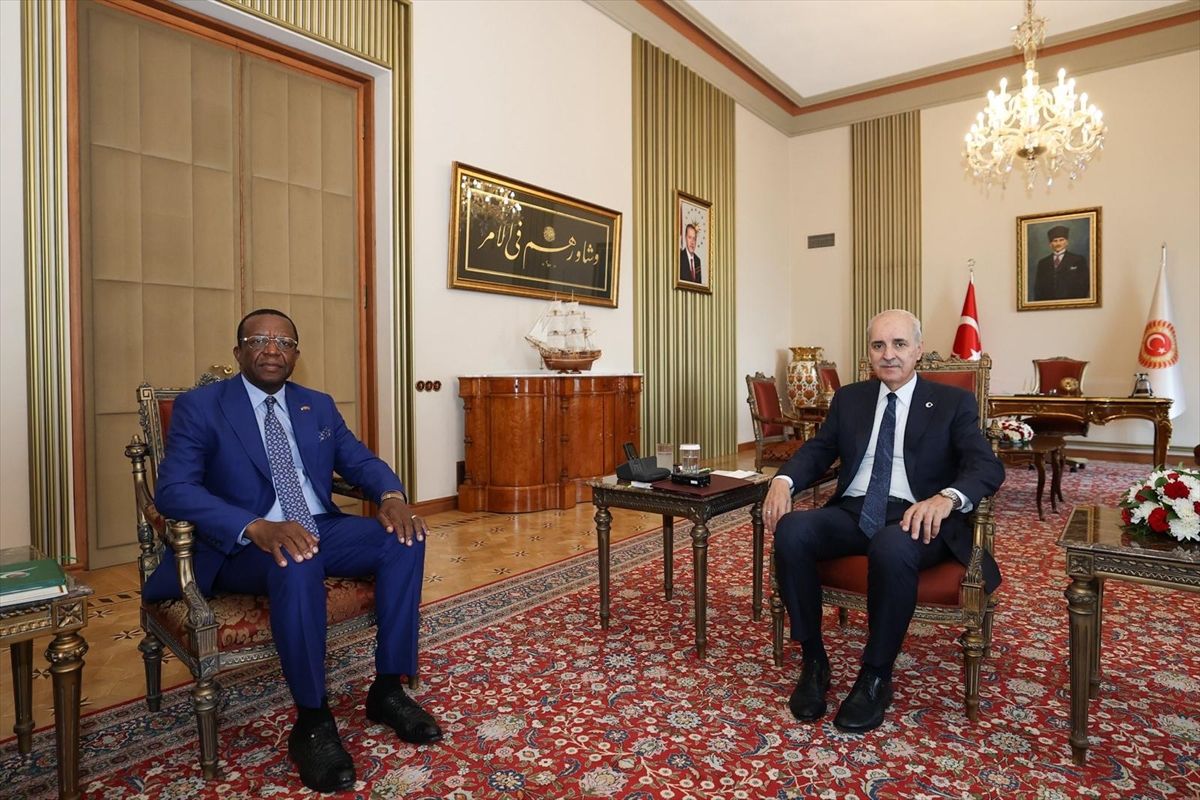 TBMM Başkanı Kurtulmuş, Kamerun Büyükelçisi'ni kabul etti