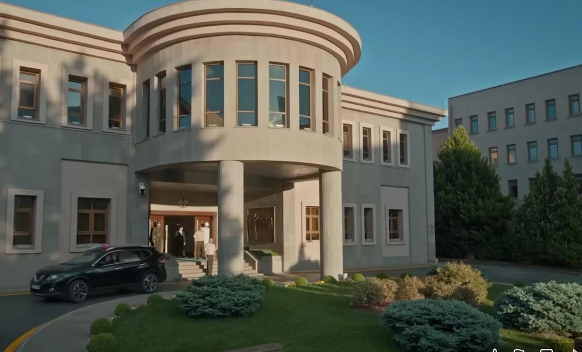 Asırlık Gece dizi mi, sinema filmi mi, Asırlık Gece toplam kaç bölüm?