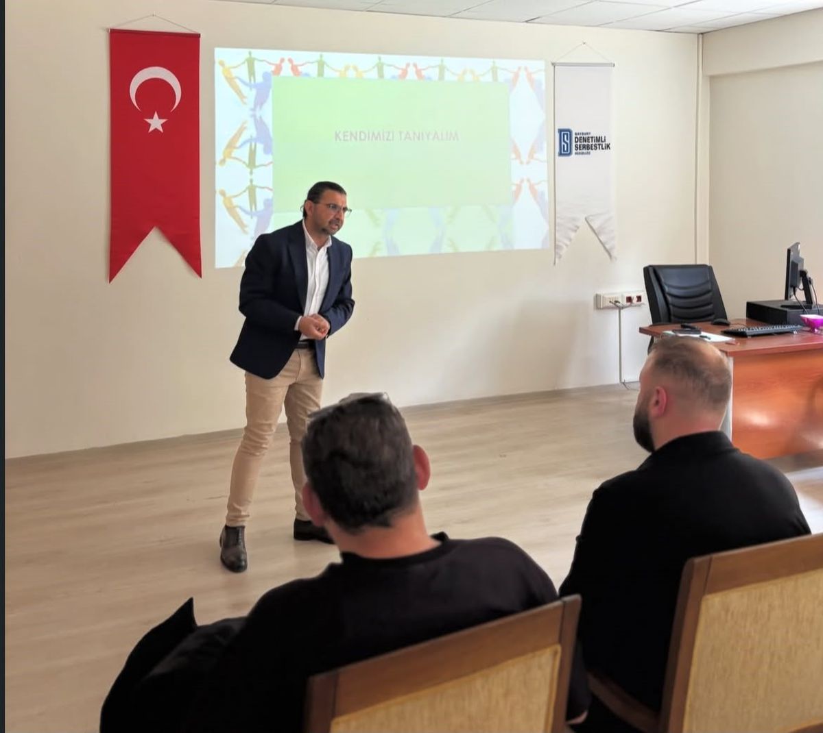 Bayburt'ta 'Kendimizi Tanıyalım' Semineri Düzenlendi