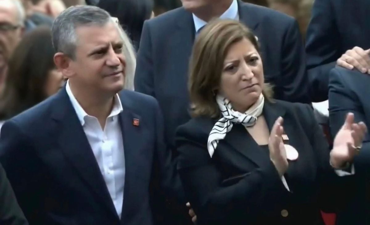 CHP Belçika Birliği Başkanı Derya Bulduk ve yönetim kurulu üyeleri istifa etti.