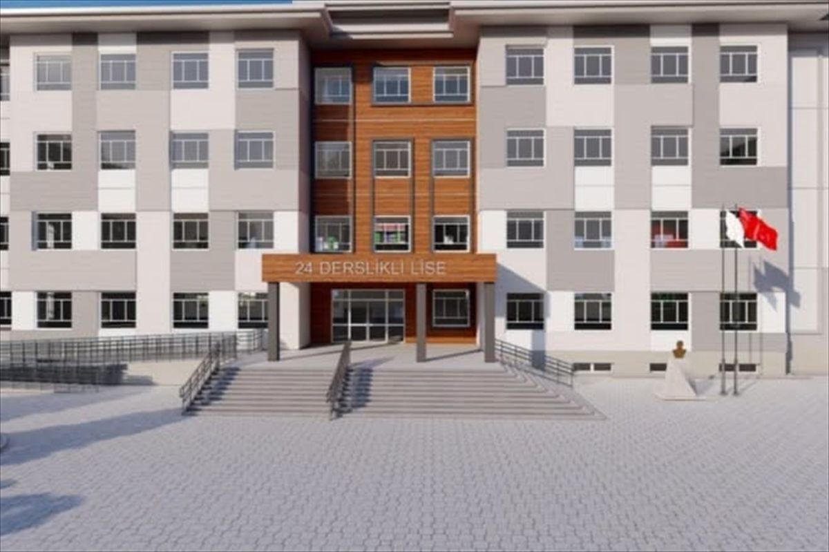 Edirne'de Depreme Dayanıksız Lise Binasının Yıkımı Başladı