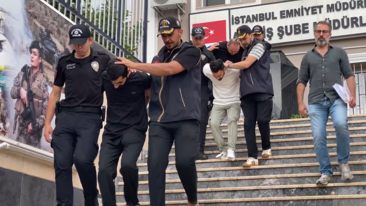 Esenyurt'ta 16. Kattan Düşen Genç Hayatını Kaybetti, 5 Şüpheli Adliyede
