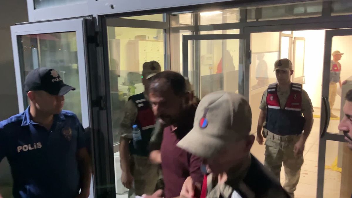 Eski Tunceli Valisi Tuncay Sonel ve eşi Handan Sonel'in adlarının geçtiği soruşturmada bir köy korucusu tutuklandı.
