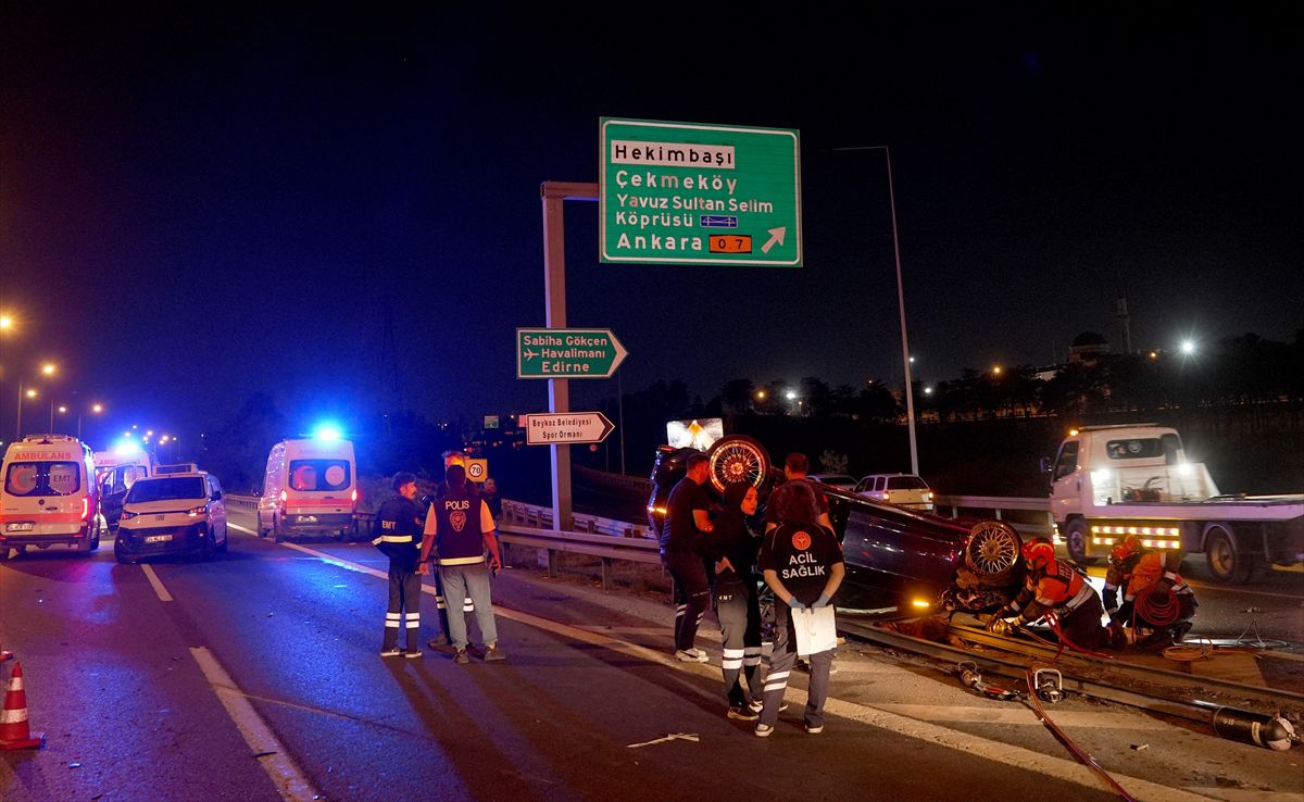 TEM Otoyolu'nda trafik kazası: 1 ölü, 2 yaralı