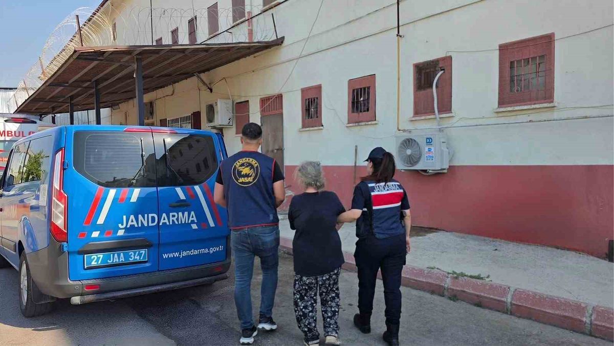 Gaziantep'te 12 Yıldır Aranan Hükümlü Jandarma Tarafından Yakalandı