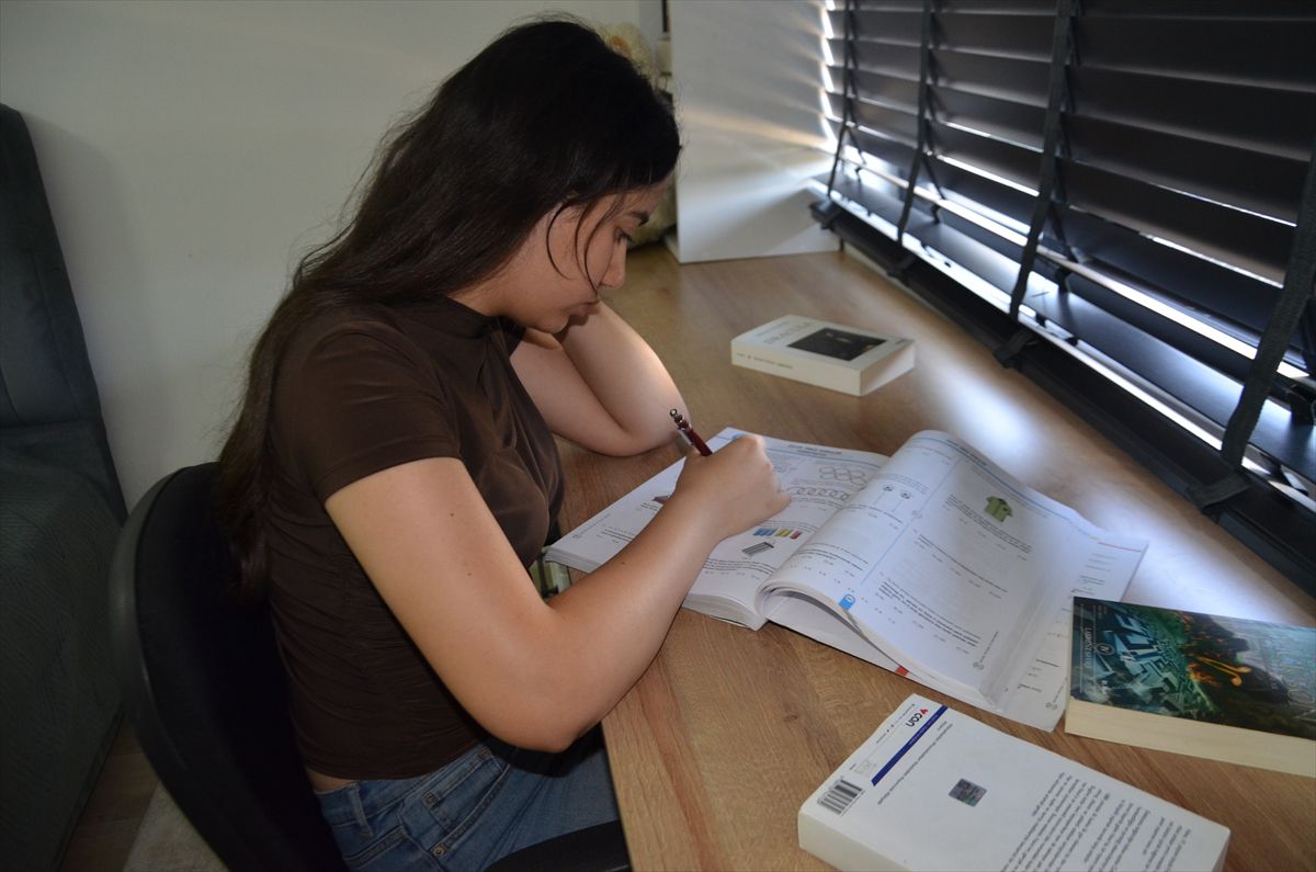 LGS Birincisi Hivda Tanyeri’nin Hedefi Kabataş Erkek Lisesi