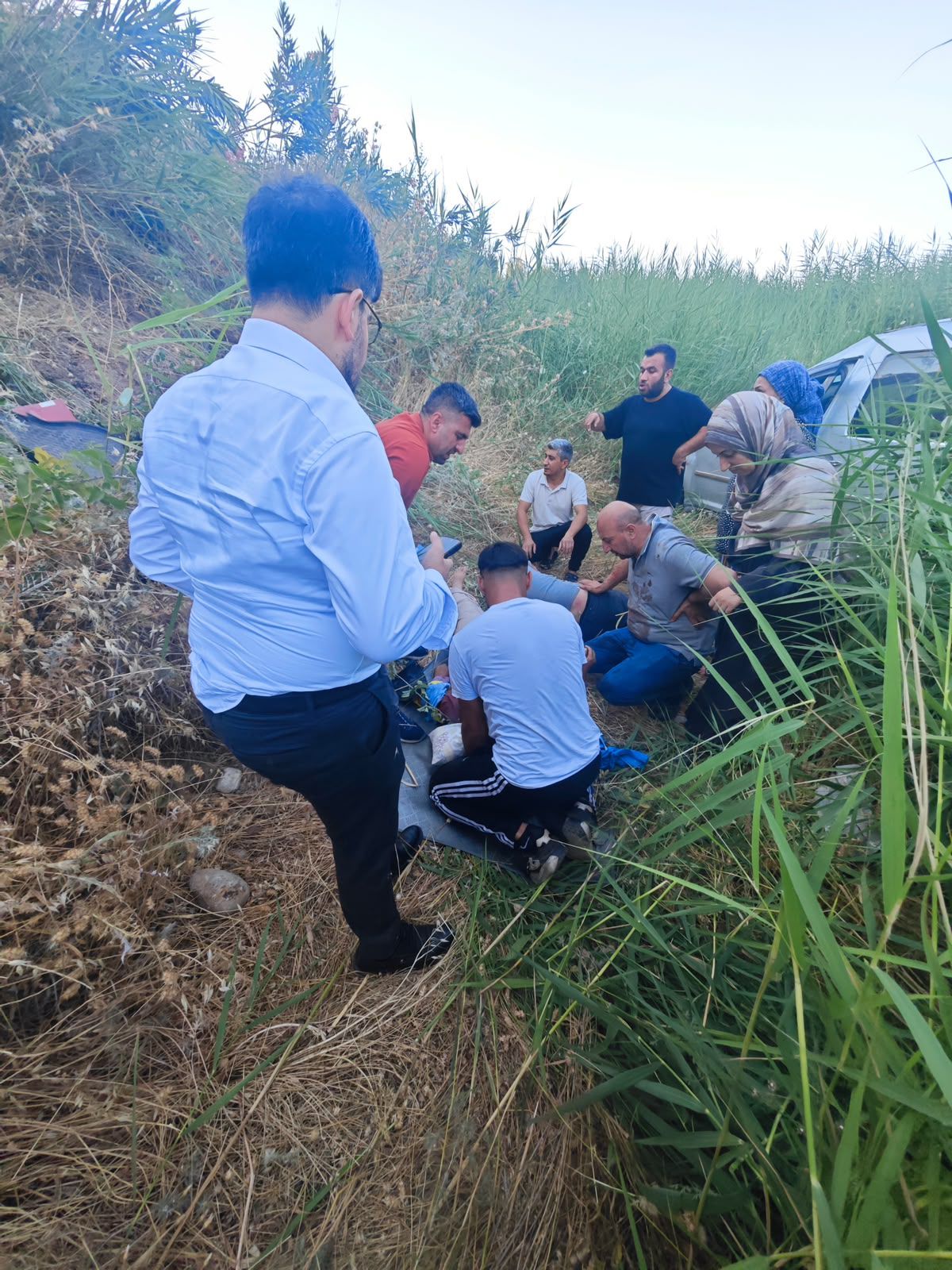 Şırnak’ta hafif ticari araç şarampole devrildi: 1 ölü, 4 yaralı