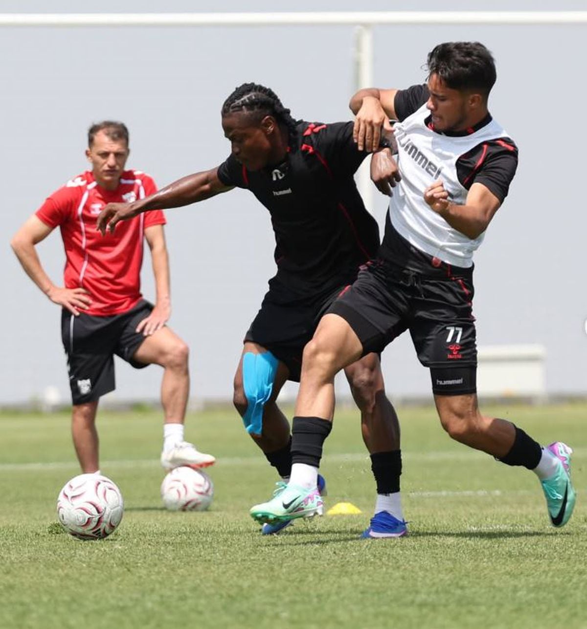 Sivasspor, yeni sezon hazırlıklarını Erciyes'te sürdürüyor