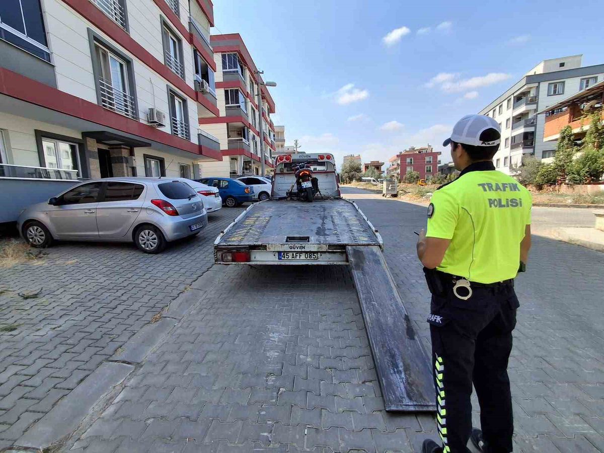 Tehlikeli motosiklet şovuna 47 bin TL ceza