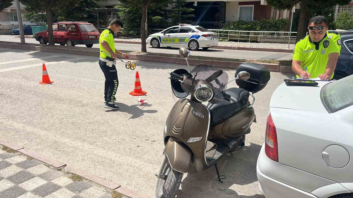 Tavşanlı'da Motosiklet Devrildi: Sürücü Yaralandı