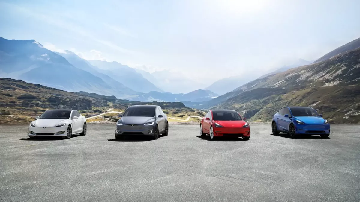 Tesla'nın FSD Vaadi HW3 Sahiplerini Hayal Kırıklığına Uğrattı