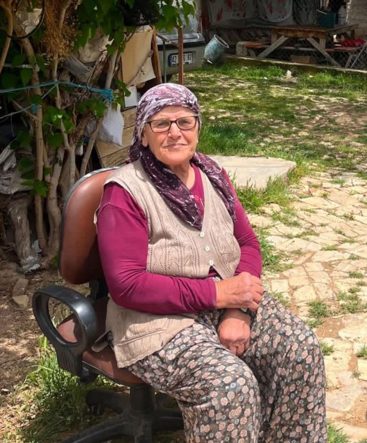 Konya'nın Beyşehir ilçesinde traktörden düşen yaşlı kadın hayatını kaybetti