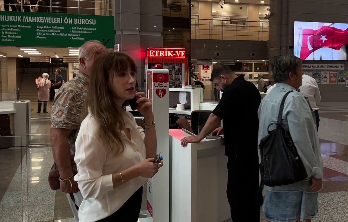 Hazal Kaya: AHBAP'a 120 bin TL bağış yaptım, ben de mağdurum