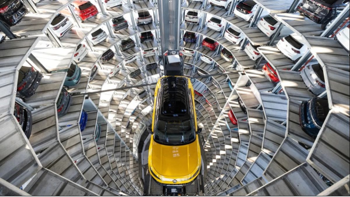Volkswagen Çin Pazarında Zorlanıyor: 100 Bin Kişilik İşten Çıkarma ve Fabrika Kapatma Planı Tepki Çekti