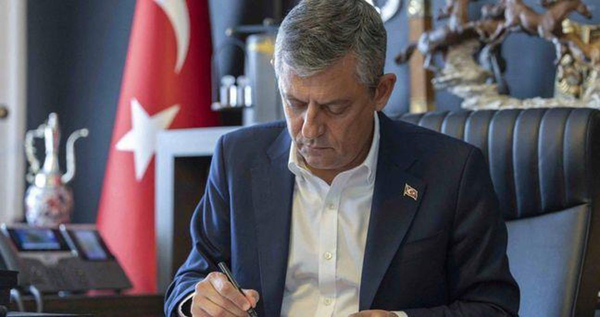 YENİ PARTİ KURUCU MİLLETVEKİLİ LİSTESİ: Yeni Parti kurucu milletvekilleri kimler?