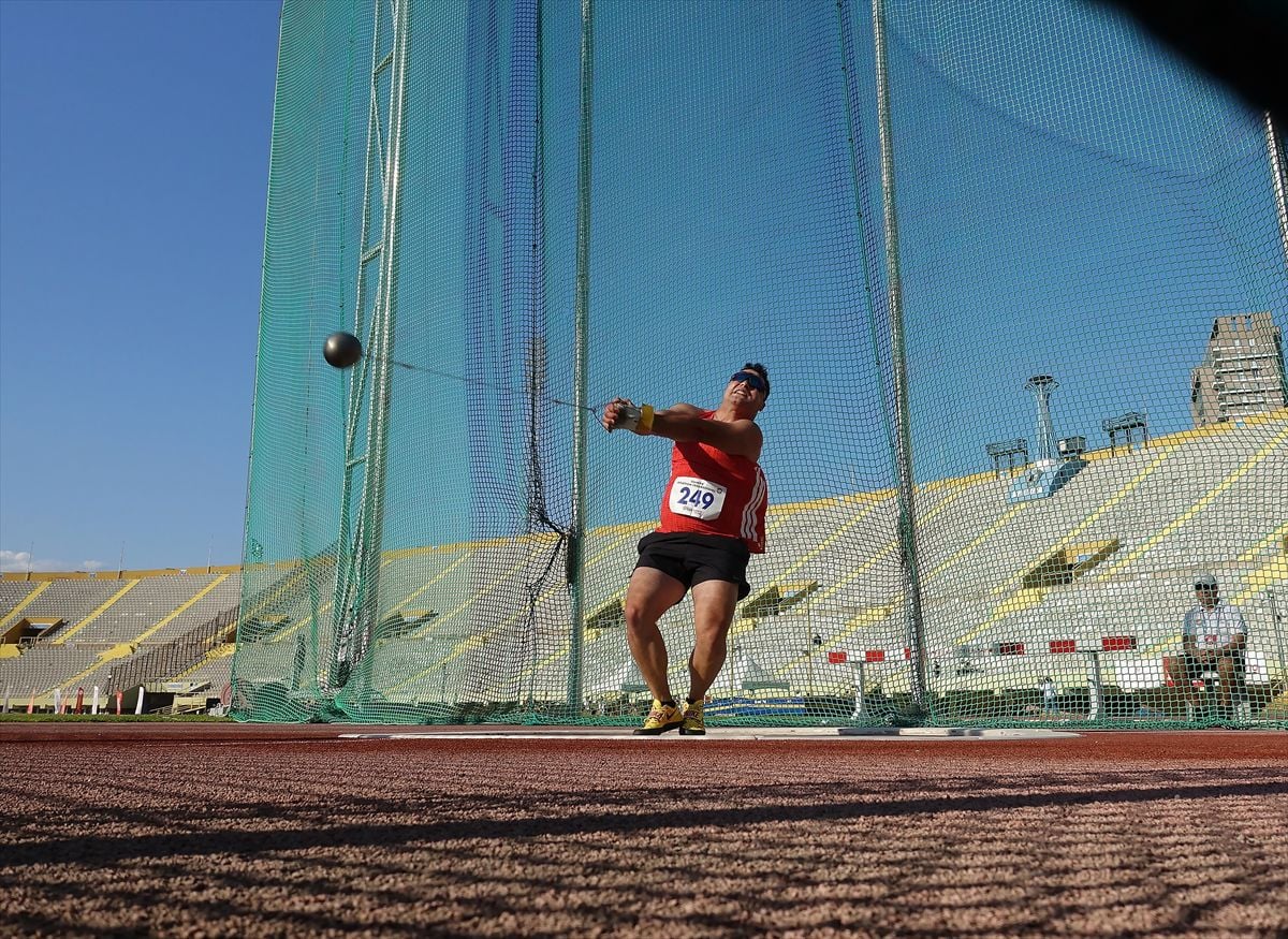 Atletizm Süper Ligi final yarışları İzmir'de başladı