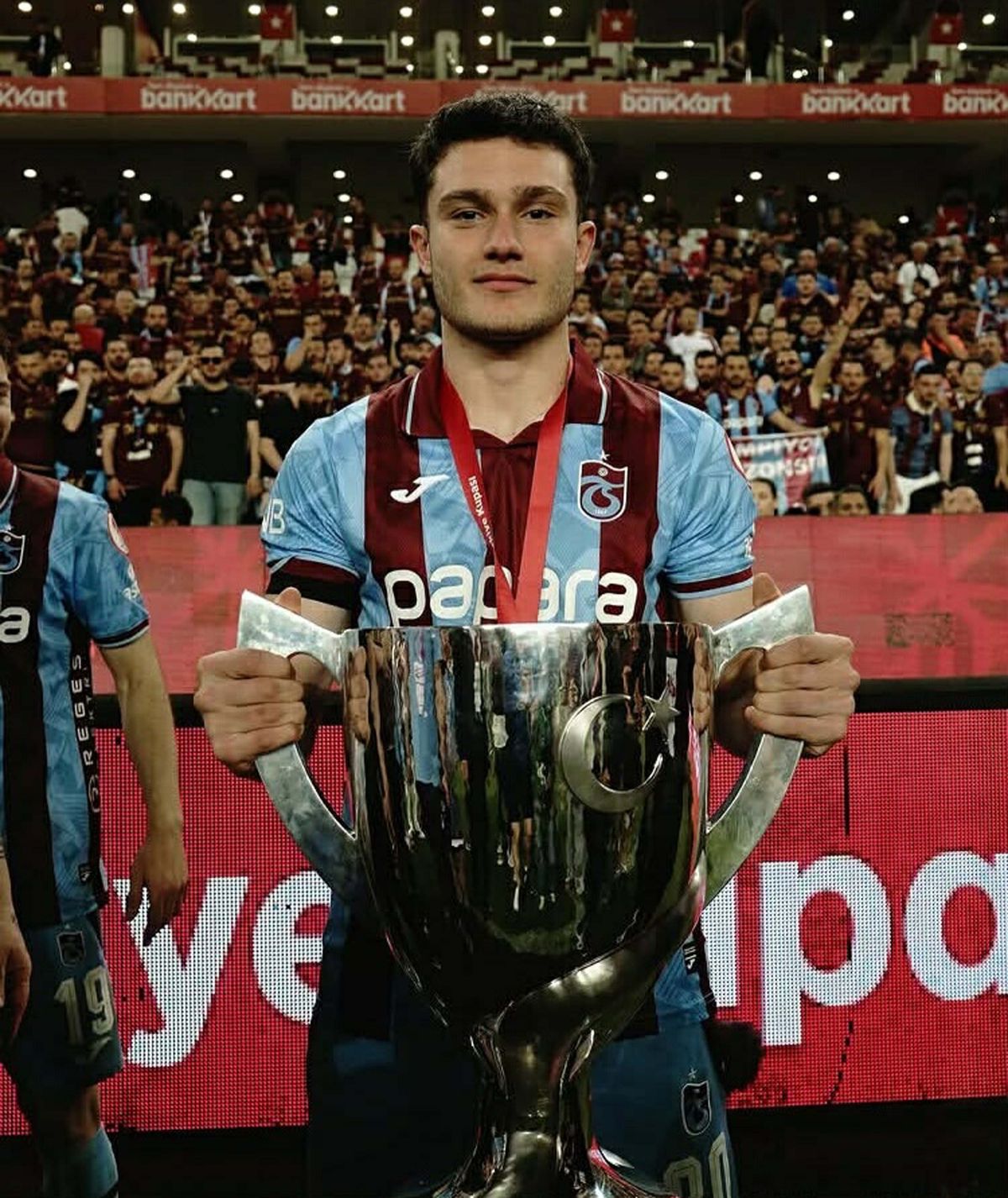 Bodrum FK yeni sezon hazırlıkları kapsamında genç oyuncuları kadrosuna katmak için görüşmeler yapıyor.
