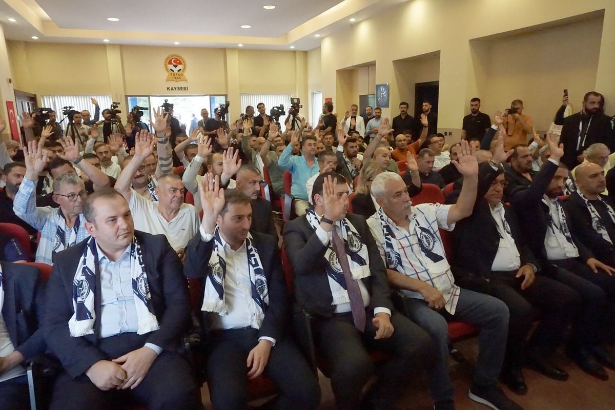 Erciyes 38 FK’da yeni başkan Latif Ersoy
