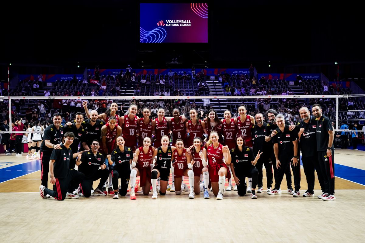 Filenin Sultanları, FIVB Kadınlar Voleybol Milletler Ligi'nde finale yükseldi