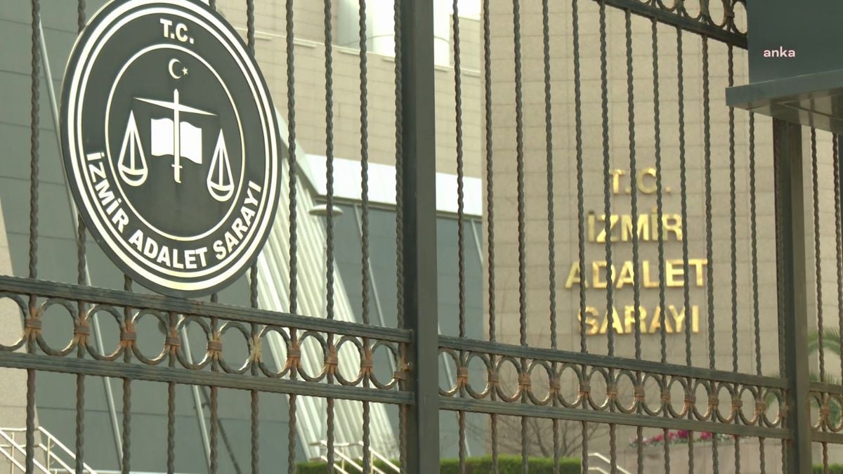İzmir merkezli yasa dışı bahis operasyonu: 20 şüpheli tutuklandı