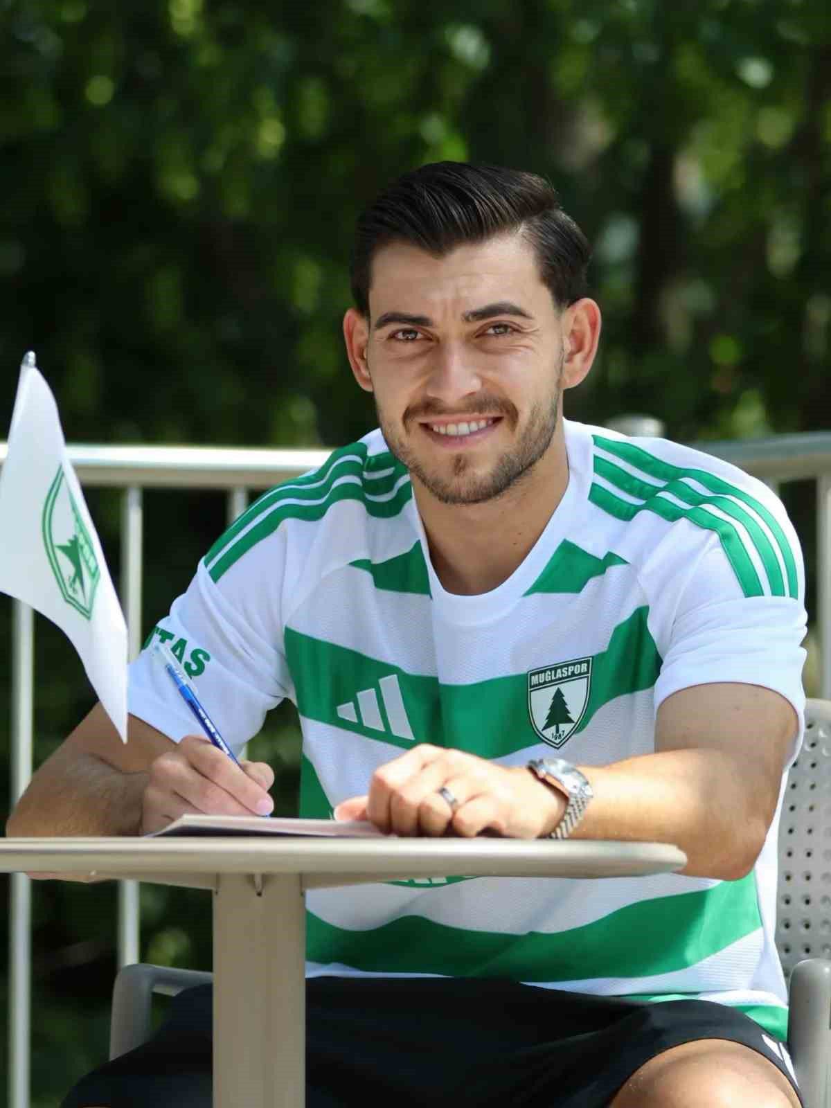 Muğlaspor transferde bombayı patlattı