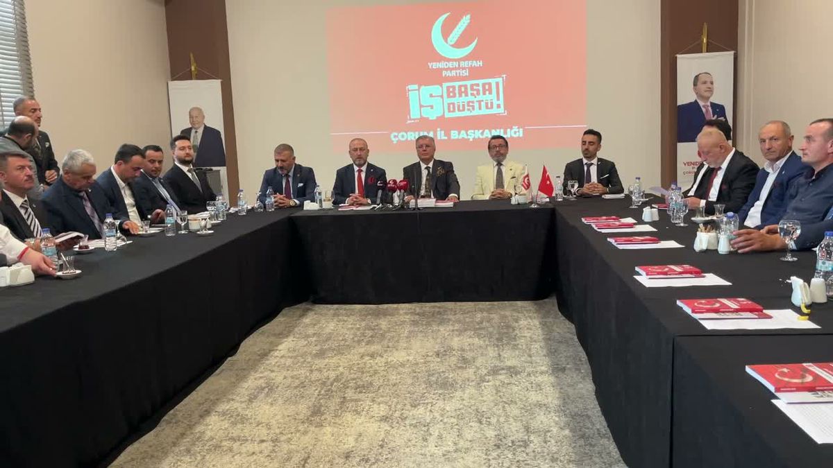 Yeniden Refah Partili Aydal, Çorum'da konuştu: Şehrinize maalesef mafya girmiş, haberiniz var mı?