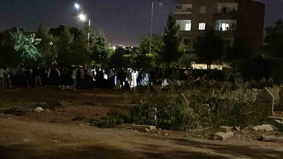 Batman'da mezarlıkta silahlı saldırı: 3 ölü