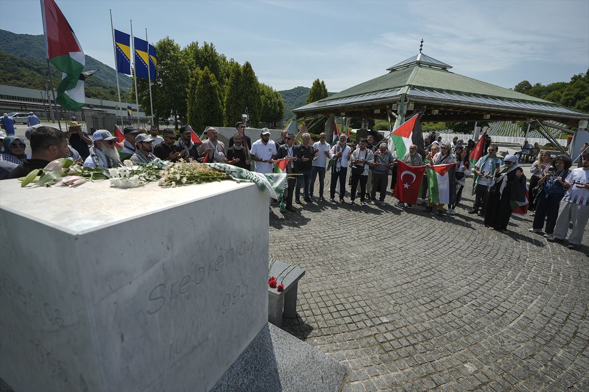 Filistin Konvoyu Srebrenitsa'da