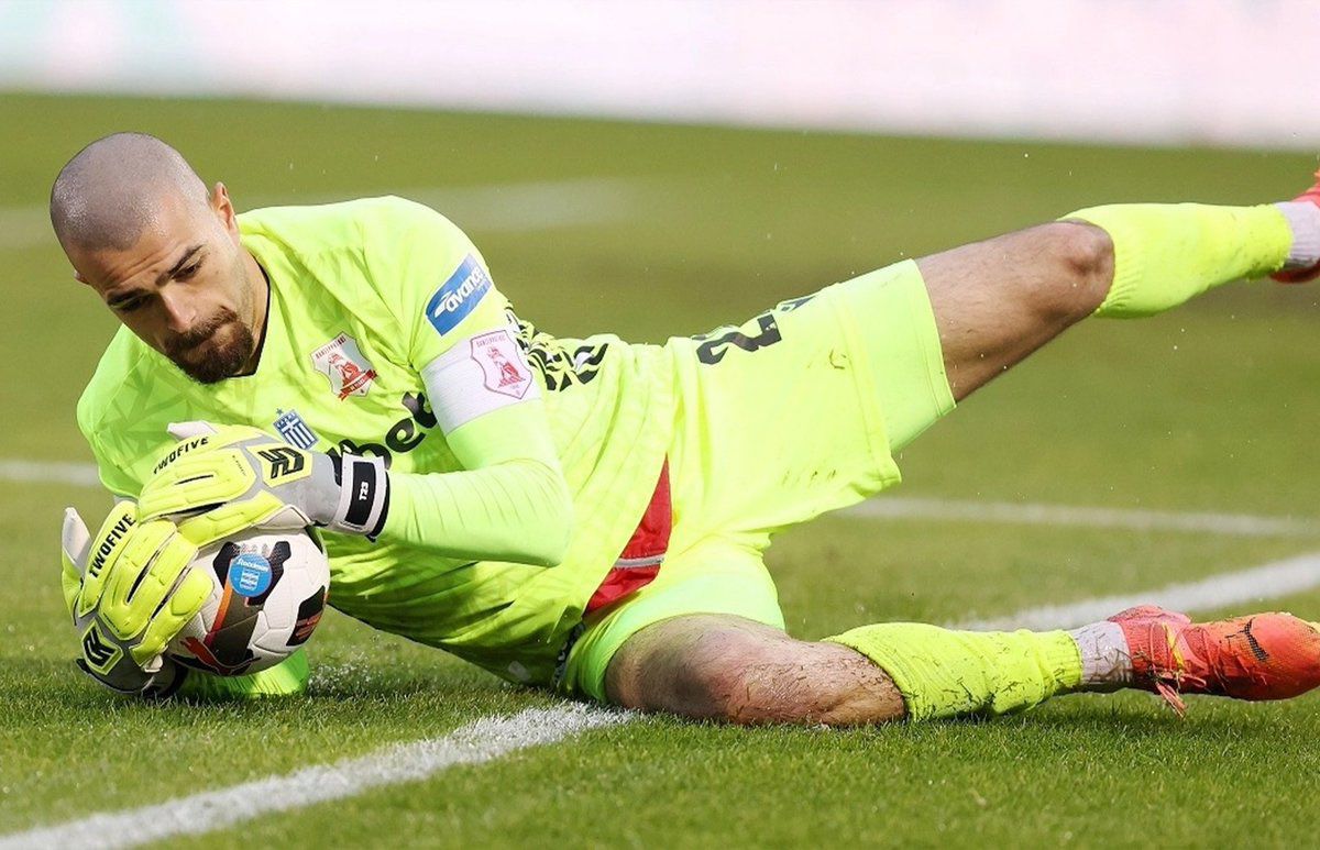 Göztepe'de Luka Gugeshashvili listede