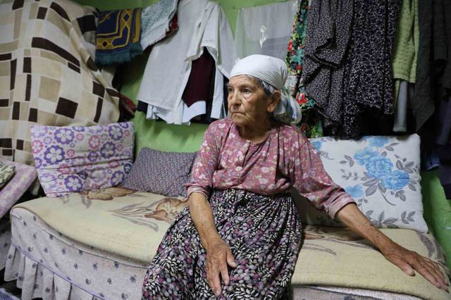أم نين التي لا أحد لها في الحياة