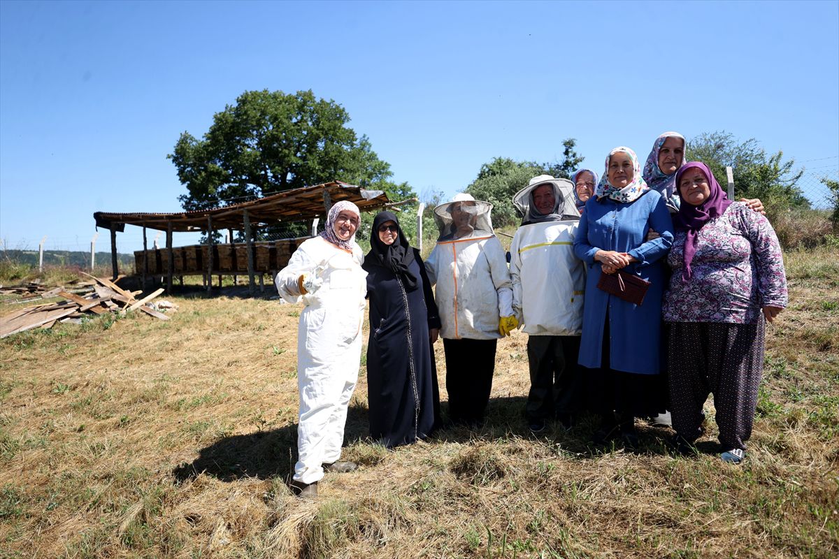 Kırklareli'nde köy kadınları arıcılıkla aile bütçelerine katkı sunacak
