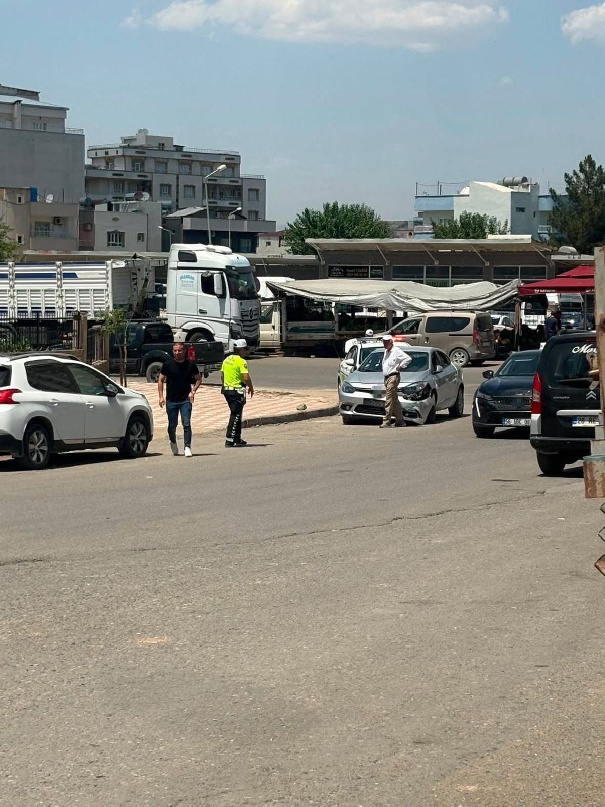 Kurtalan’da maddi hasarlı trafik kazası