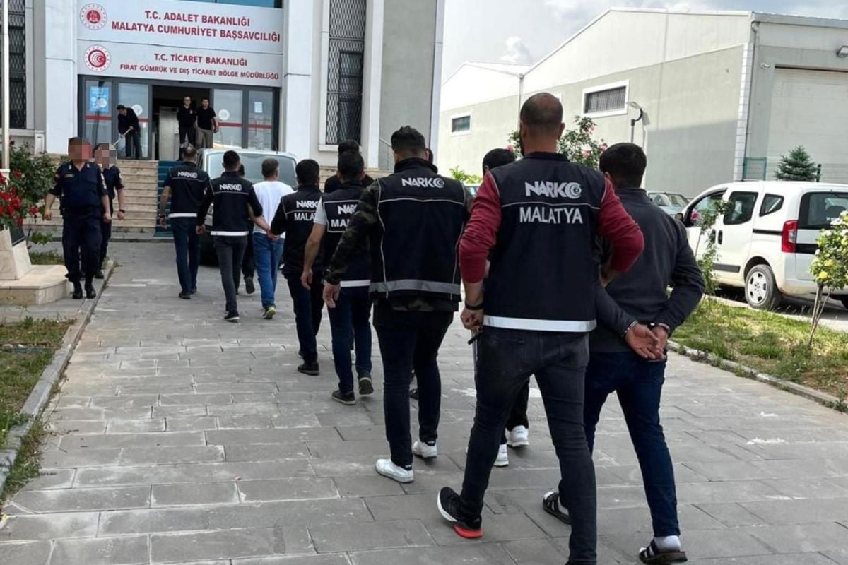 Malatya'da torbacılara narkotik darbesi: 15 bine yakın hap ele geçirildi