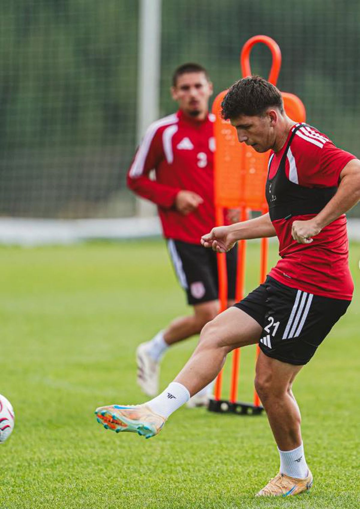 Pendikspor, Erciyes'te kampa girdi