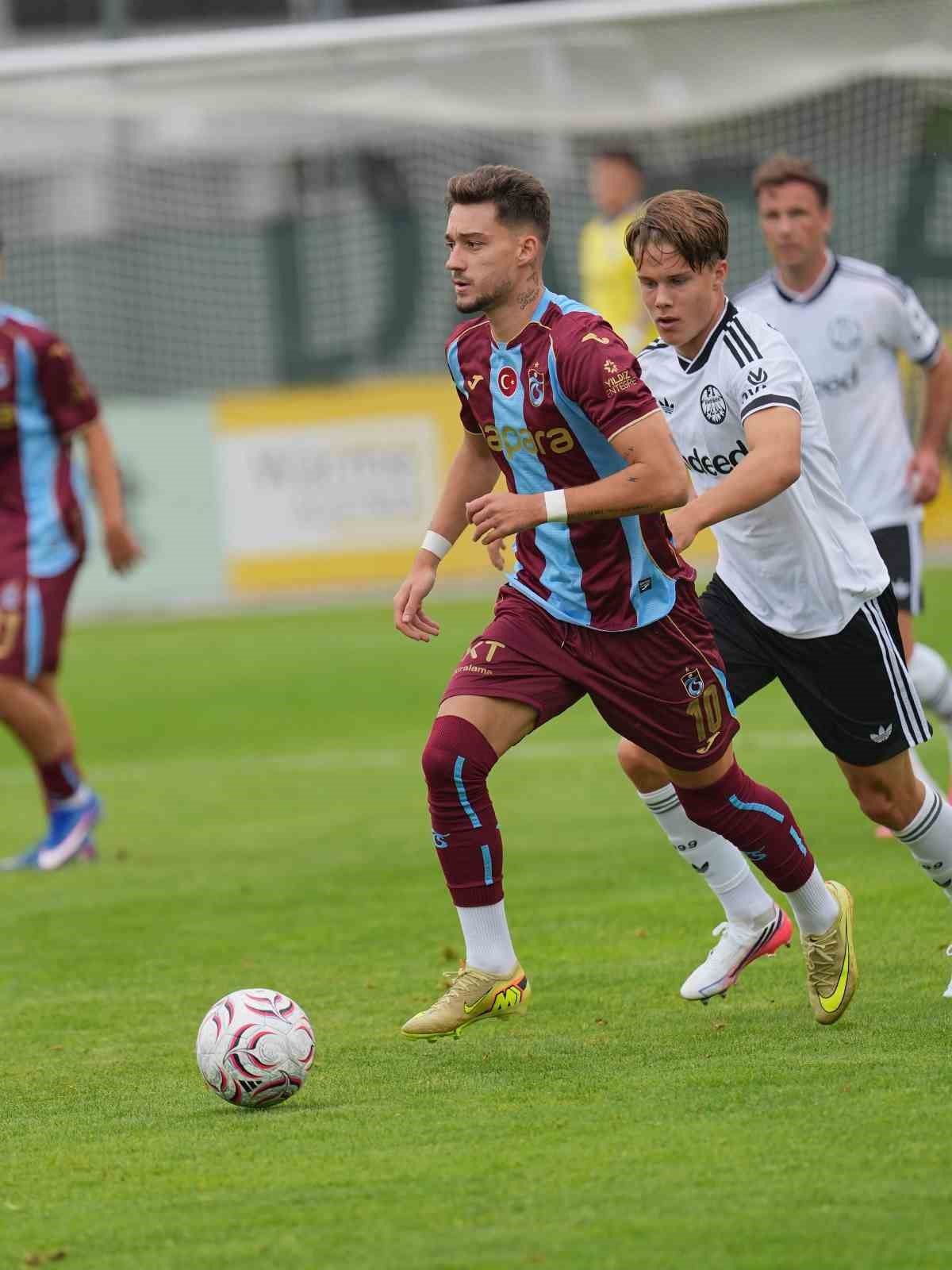 Trabzonspor, Eintracht Frankfurt'a 3-0 Mağlup Oldu