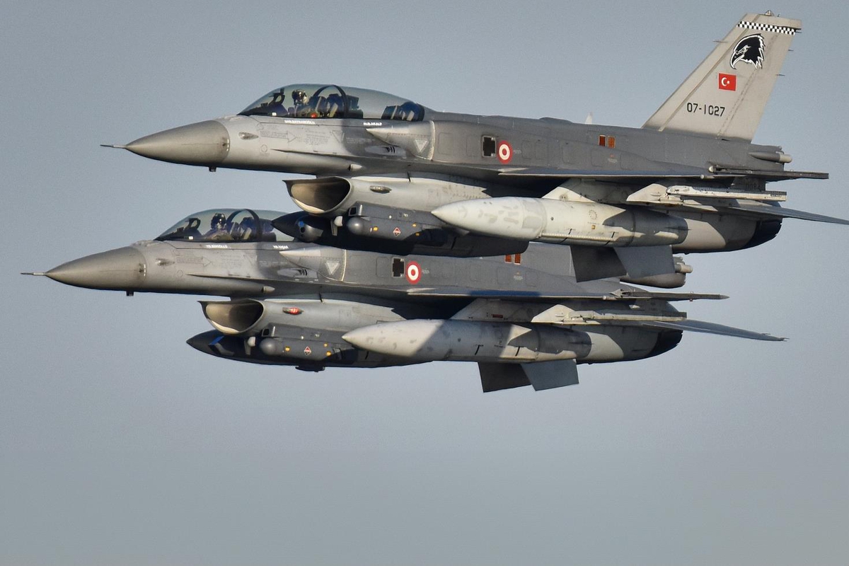 NATO görevi Türkiye'ye emanet! Türk F-16'lar alarm durumuna geçecek