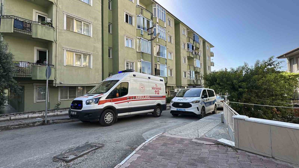 Burdur'da bir evde ölü bulunan kadınla ilgili haber
