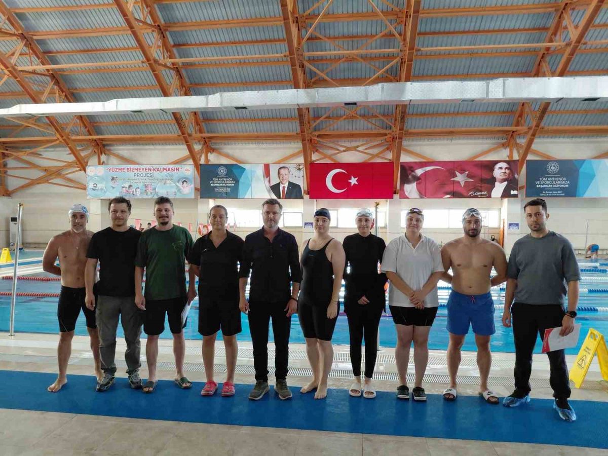 Düzce'de cankurtaranlara boğulma tatbikatı