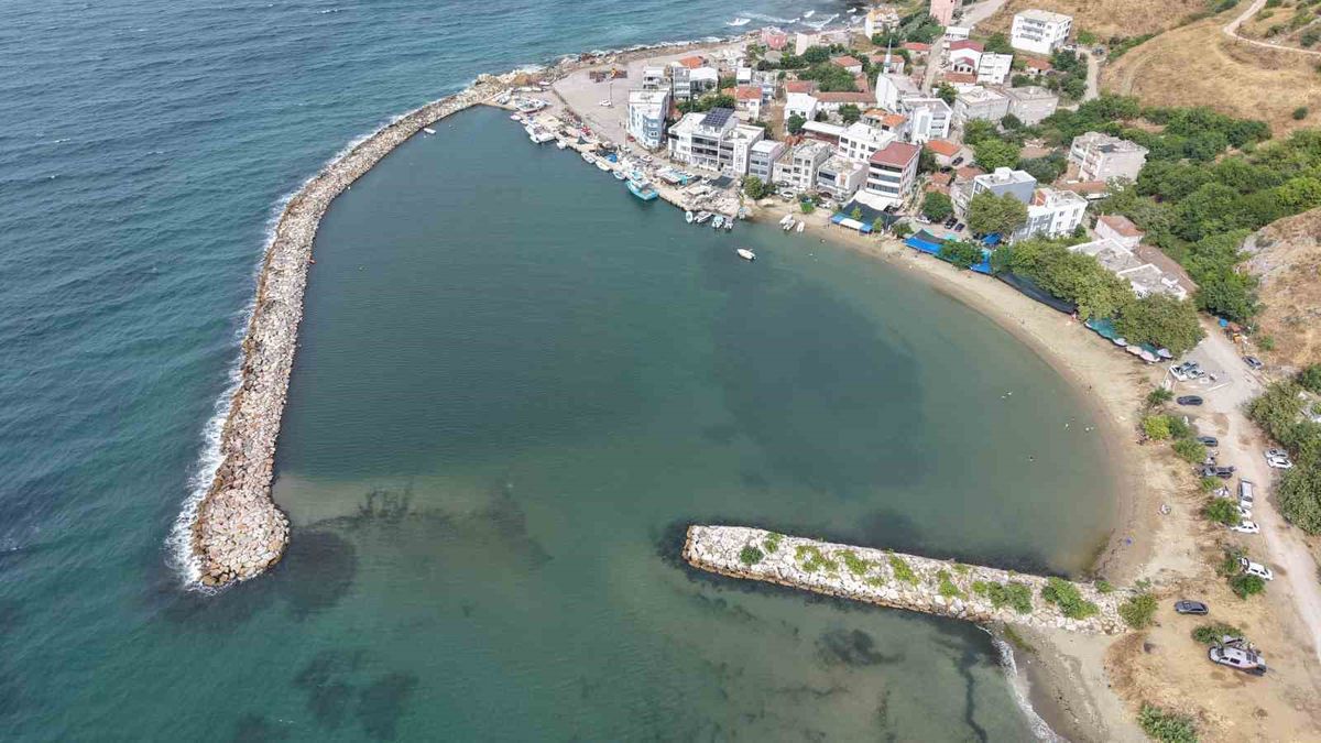 Dutliman'da kum tehlikesi: Balıkçılar limana giremiyor