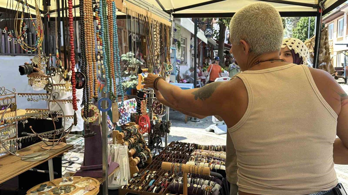 Mühendislikten Takı Tasarımına: Özlem Gündüz'ün Yeni Yolculuğu