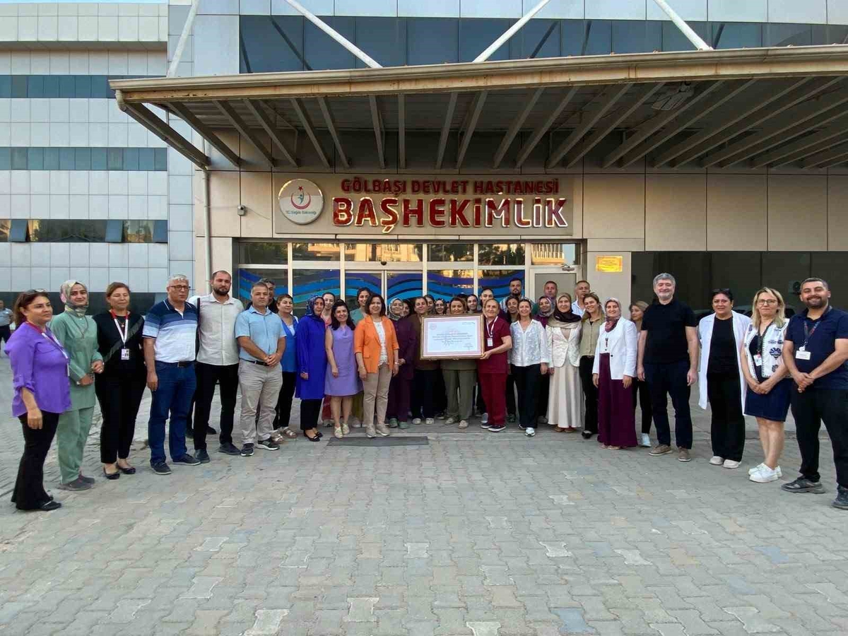Gölbaşı Devlet Hastanesi'ne 'Anne Dostu Hastane' Unvanı